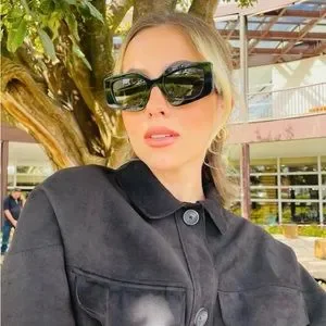???Authentic New - PRADA EYEWEAR PR 15YS SUNGLASSES
BLACK & PINK Prada | Accessories | Authentic New Prada Eyewear Pr 5ys  main image 2